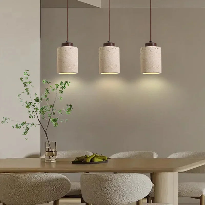 Moderne Pendelleuchte Andiast 5237 aus Naturstein – Ansicht 2 – Davos & Co.