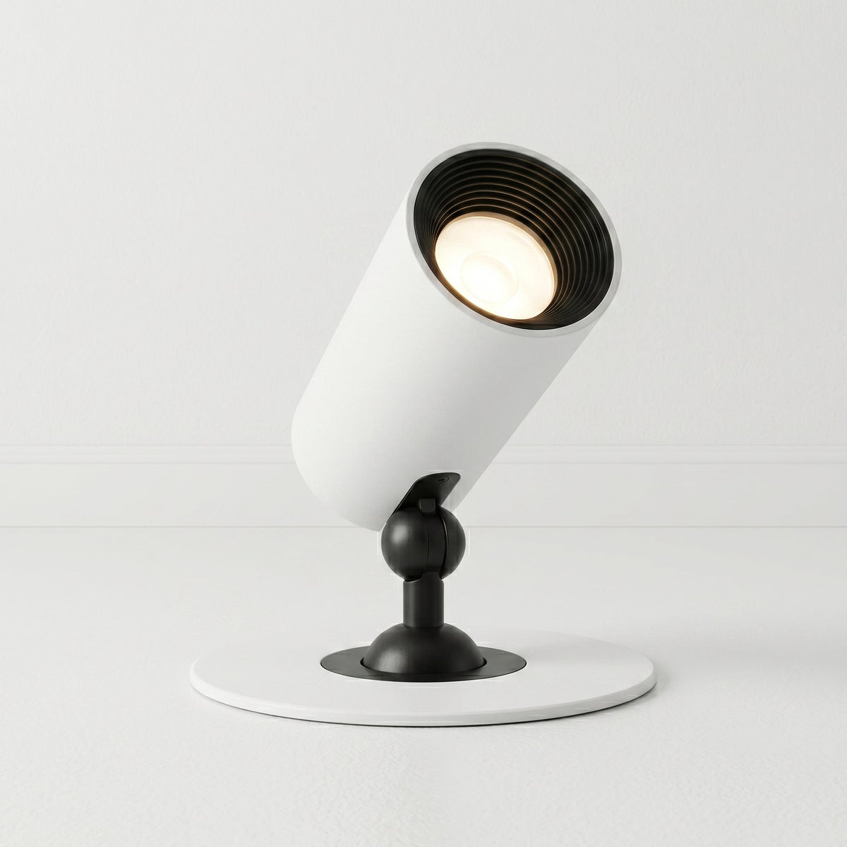 Minimalistischer Strahler Trin 5222 aus Metall, schwenkbar – Ansicht 2 – Davos & Co.