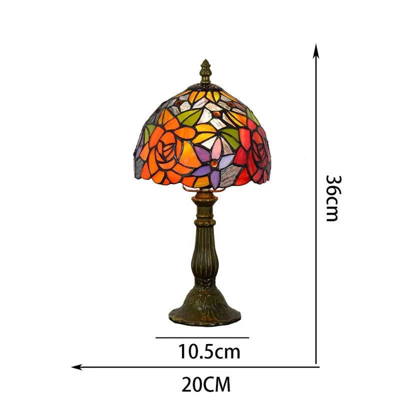 Tiffany-Tischleuchte Zuoz 7596 aus Buntglas – Ansicht 2 – Davos & Co.