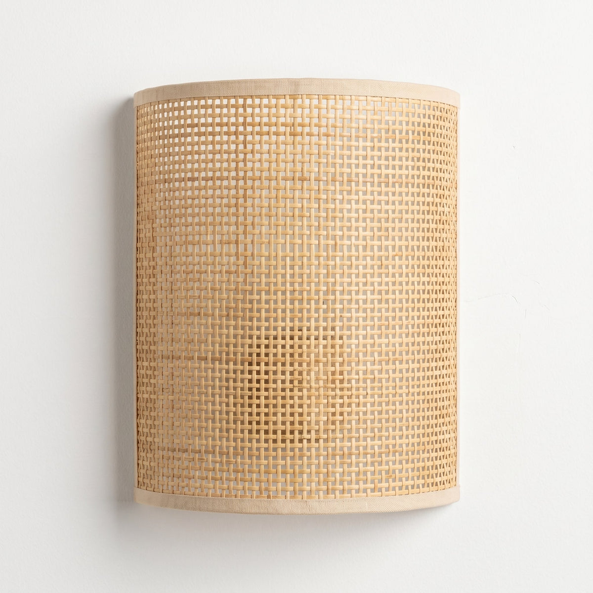 Rustikale Wandleuchte Splügen 5906 aus Rattan – Davos & Co.